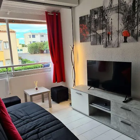 Moderne Avec Piscine, Clim Et A 200m De La - 4 Couchages, Cap D'agde - Fr-1-249-390